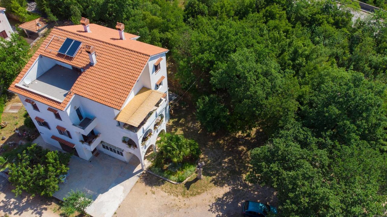 Apartman Mihael Малинська Екстер'єр фото