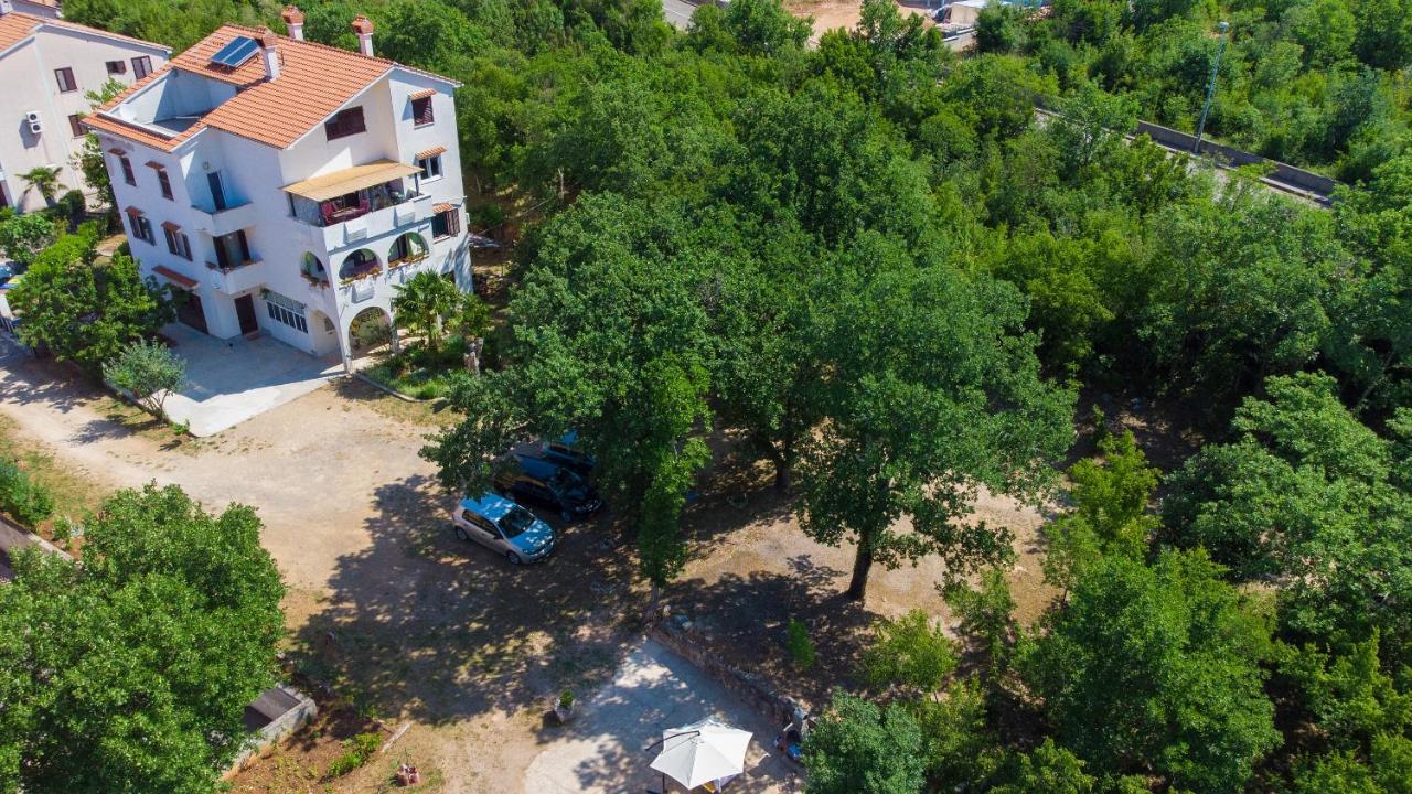 Apartman Mihael Малинська Екстер'єр фото