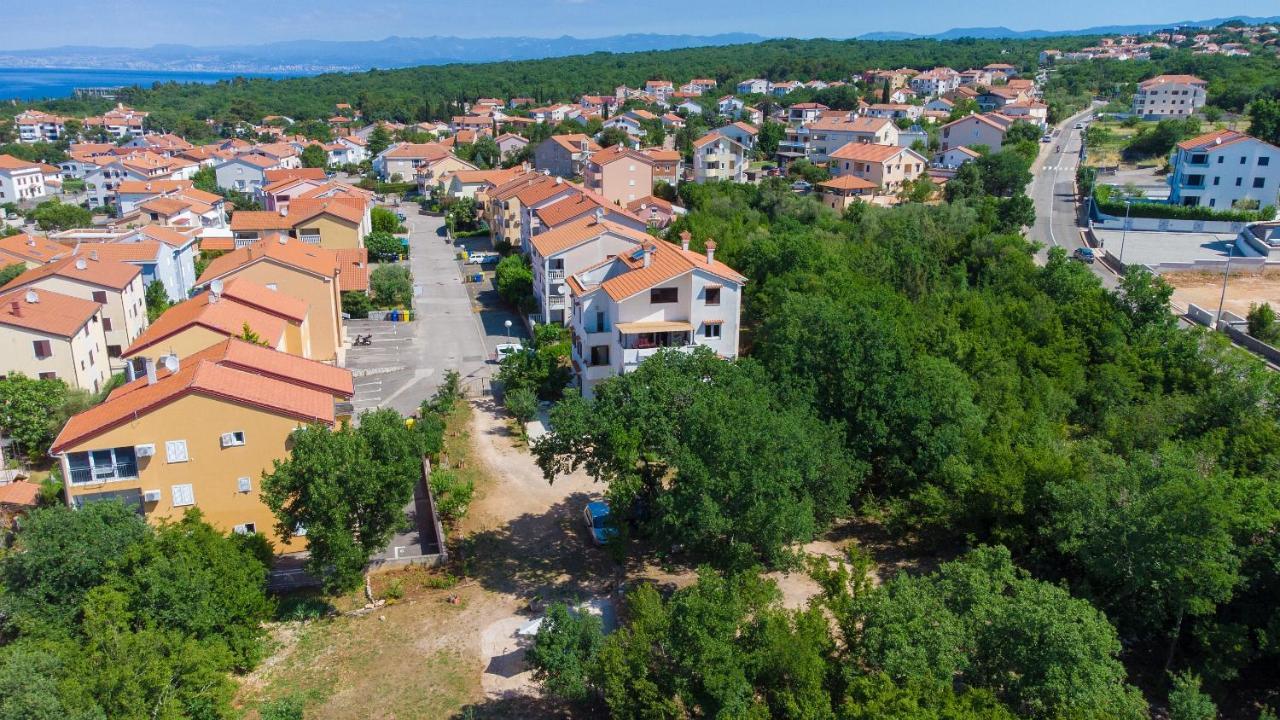 Apartman Mihael Малинська Екстер'єр фото