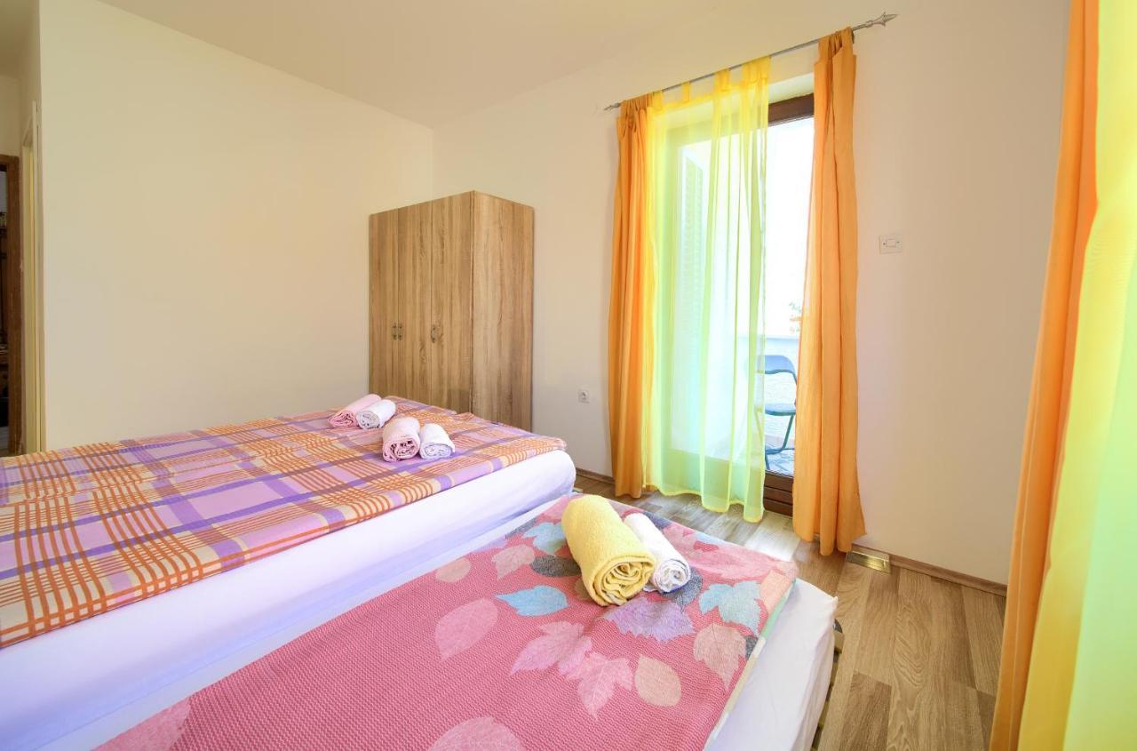 Apartman Mihael Малинська Екстер'єр фото
